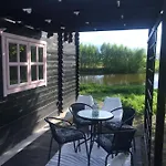 83 Bredynki