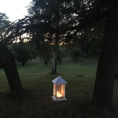 Деревянный коттедж 83 Bredynki Бискупец