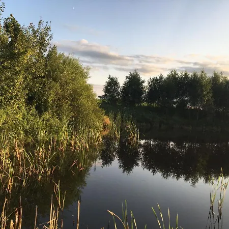 بيت خشبي 83 Bredynki بيسكوبييت