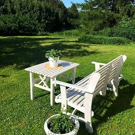 83 Bredynki 山林小屋