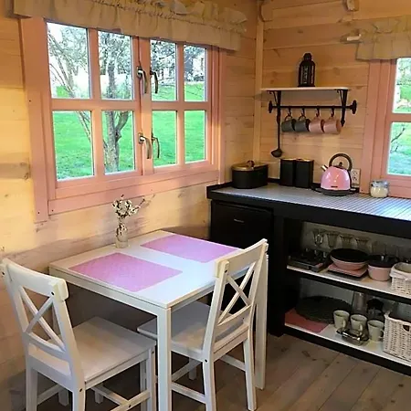 山林小屋 83 Bredynki *