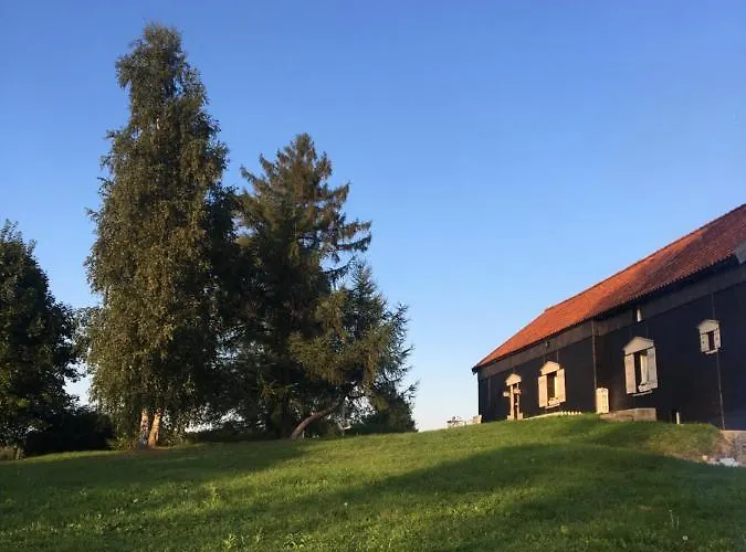 بيت خشبي 83 Bredynki *